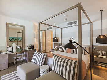 LUX Grand Gaube: Deluxe Suite  LUX Grand Gaube: Deluxe Suite