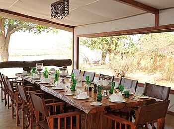 Potato Bush Camp: Speisesaal Potato Bush Camp: Speisesaal