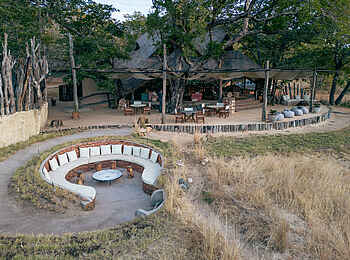 Sable Valley Lodge: Die Boma Sable Valley Lodge: Die Boma