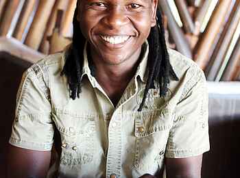 Camp Kalahari: Guide