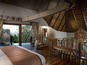 Ulusaba Rock Lodge: Master Suite Bett