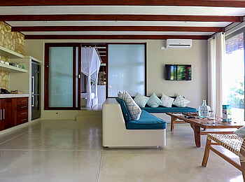 Bahia Mar Boutique Hotel: Beach Suite - Lounge Bahia Mar Boutique Hotel: Beach Suite - Lounge