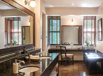 Legendary Lodge: Badezimmer