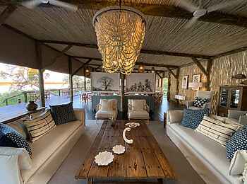 Mopriri Camp: Zentralbereich Mopriri Camp: Zentralbereich