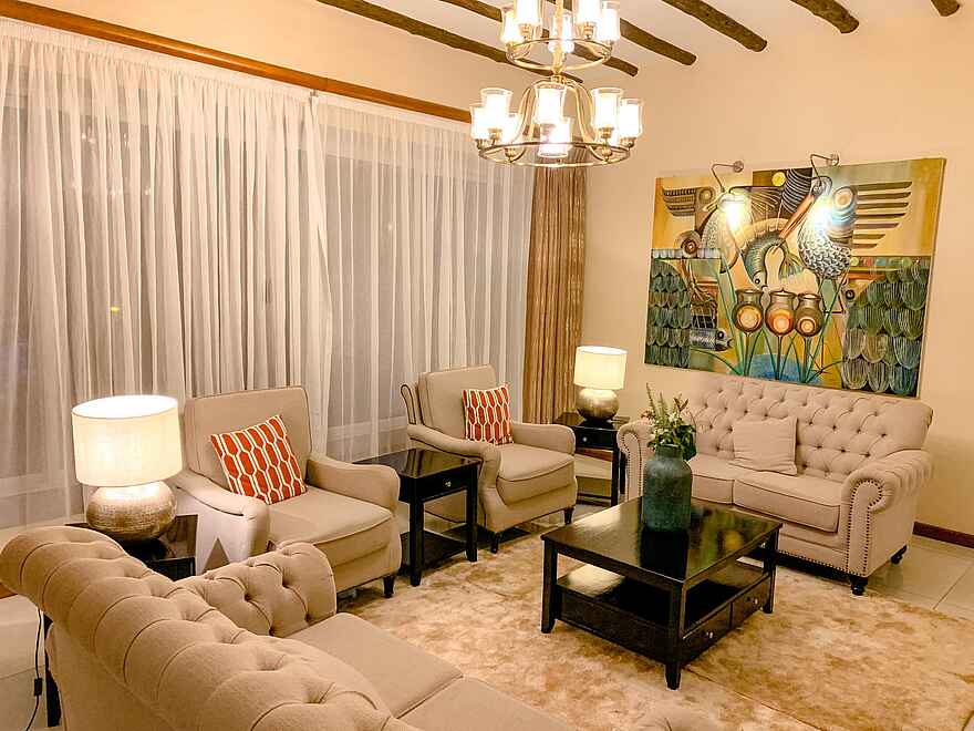 No. 5 Boutique Hotel: Gemütliche Lounge No. 5 Boutique Hotel: Gemütliche Lounge