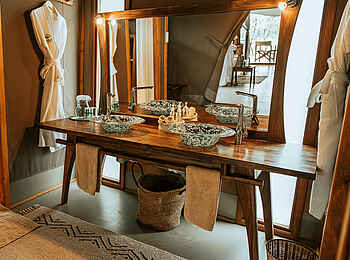Soroi Luxury Migration Camp: Doppelwaschbecken Familieneinheit