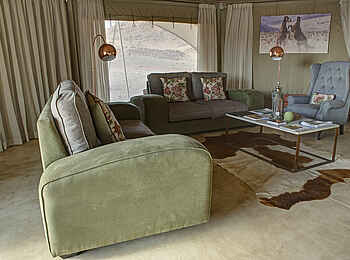 Desert Hills Glamping: Sitzecke Desert Hills Glamping: Sitzecke