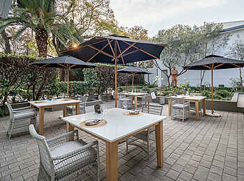 AtholPlace Hotel & Villa: Die Terrasse AtholPlace Hotel & Villa: Die Terrasse