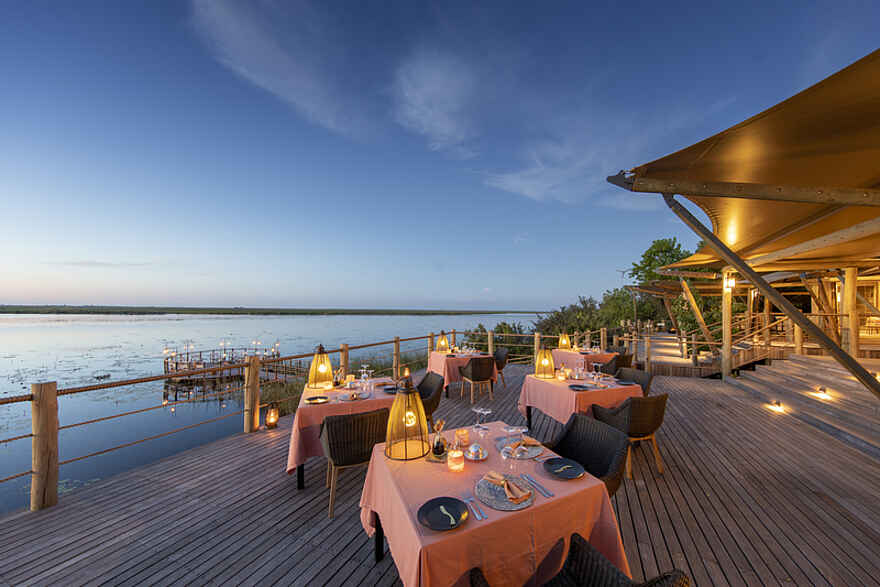 Duma Tau Camp: Blick von der Terrasse Duma Tau Camp: Blick von der Terrasse