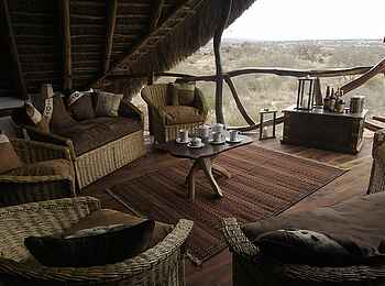 Elerai Camp: Das Aussichtsdeck Elerai Camp: Das Aussichtsdeck