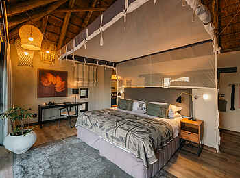 Simbambili Game Lodge: Simbambili Waterhole Suite - Doppelbett