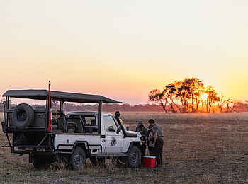 Luiana Plains Expedition Camp: Pause auf Pirschfahrt