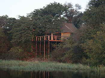 Taranga Safari Lodge: Zeltchalets am Okavango River