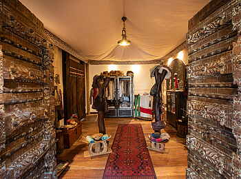 Selinda Camp: Boutique