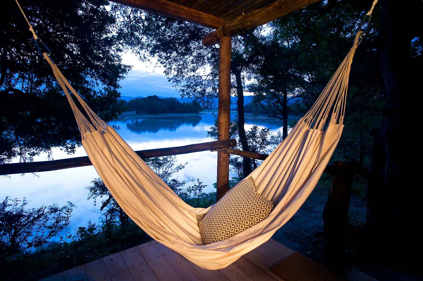 Chindeni Bushcamp: Auf der privaten Veranda Chindeni Bushcamp: Auf der privaten Veranda