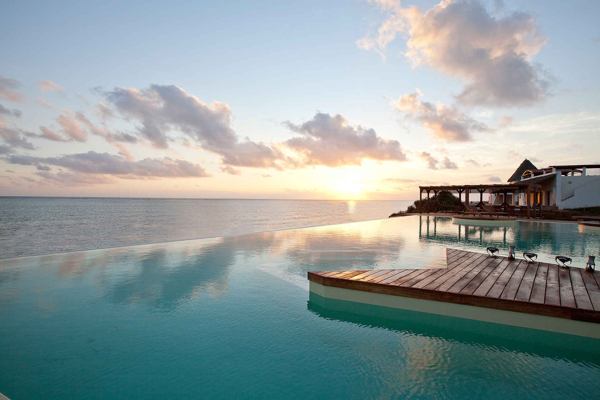 Diving, Essque Zalu, Indischer Ozean, Luc Verschelden, Luxury, Luxus, Luxusresort, Paradies, Resort, Sansibar, Schnorcheln, Squba, Tansania, Tauchen, Tropen, Unguja, Panorama, Sonnenuntergang, afrikarma, afrikarma.de