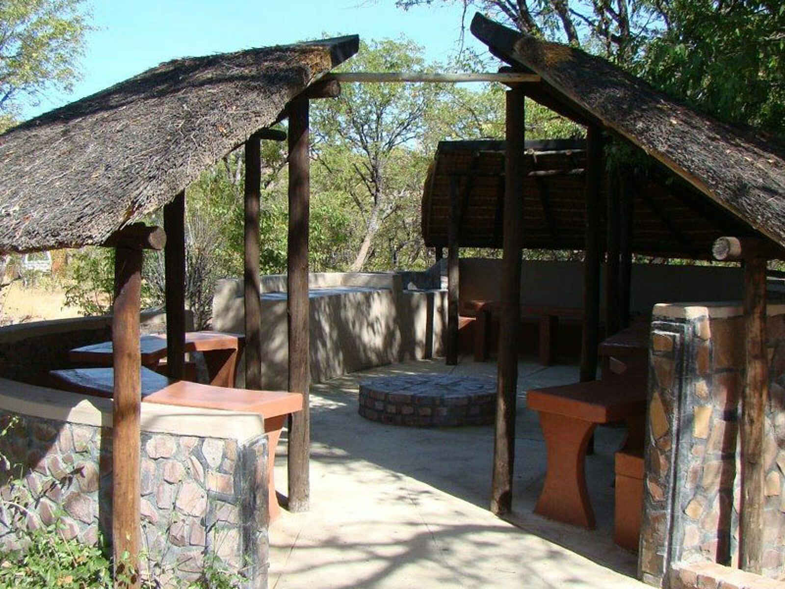 Hobatere Lodge: Aussichtsplattform Hobatere Lodge: Aussichtsplattform