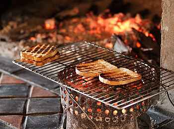 Mfuwe Lodge: Frühstückstoast vom Grill