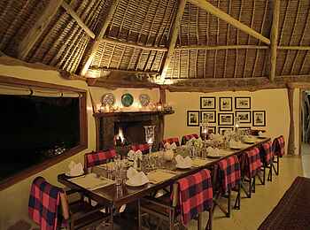 Sirikoi: Essbereich in der Hauptlodge