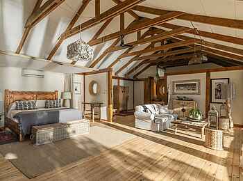 Tongabezi Lodge: Schlafzimmer des Dog House