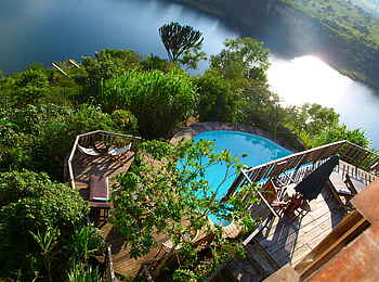 Kyaninga Lodge: Poolterrasse Kyaninga Lodge: Poolterrasse