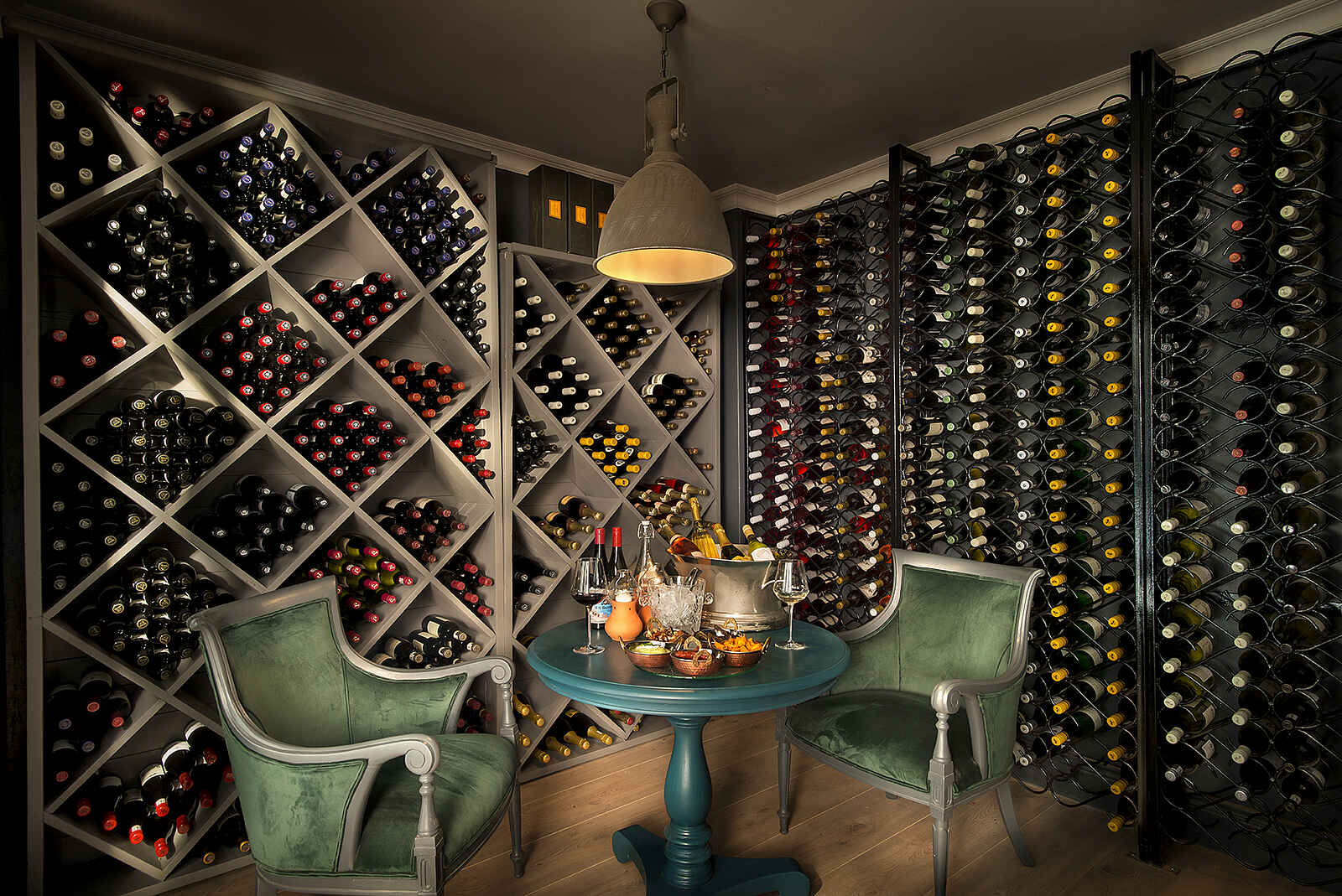 Stanley and Livingstone Boutique Hotel: Weinkeller Stanley and Livingstone Boutique Hotel: Weinkeller