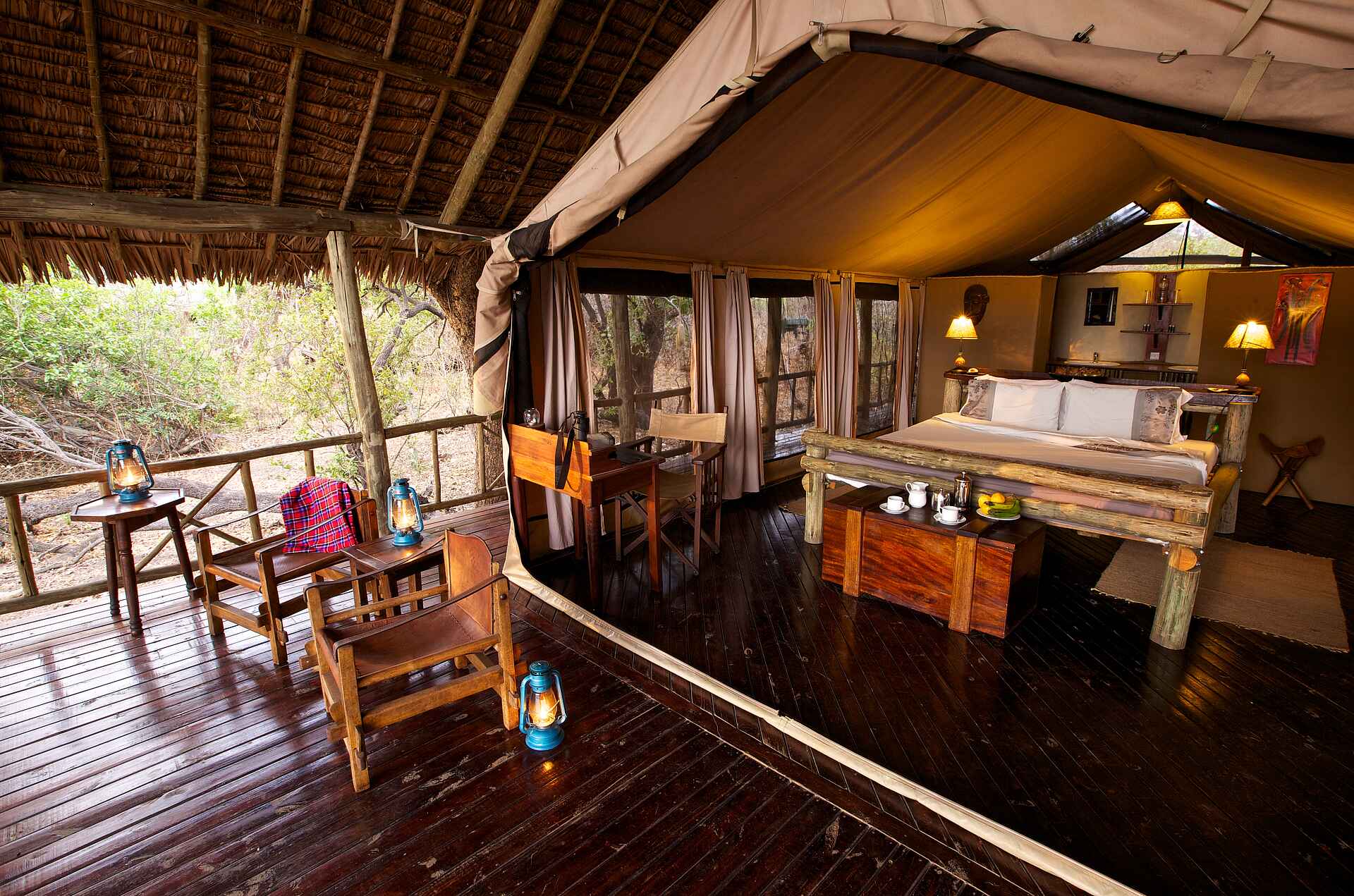Katavi National Park, Katavi Wildlife Camp, Katisunga Plains, Katuma River, Gästezelt, Terrasse, Afrikarma, afrikarma safaris, afrikarma safaris - wildnis.hautnah., afrikarma.de