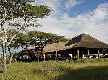 Lake Masek Tented Camp: Außenansicht der Lodge