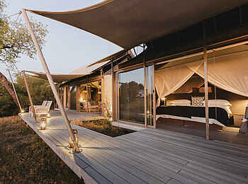 Linkwasha Camp: Außenansicht Familienzelt Linkwasha Camp: Außenansicht Familienzelt