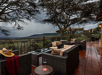 Ngorongoro Lions Paw Camp: Terrasse