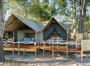 Shinde Footsteps: Ein Familienzelt Shinde Footsteps: Ein Familienzelt