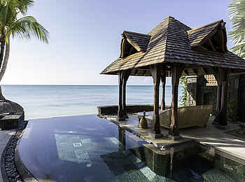 Royal Palm Beachcomber Luxury: Palm Suite Family Pool