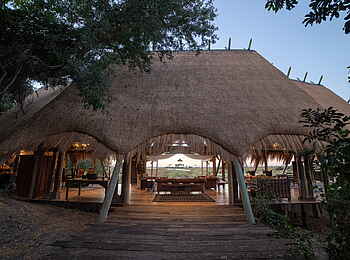 Selinda Camp: Eingang zum Hauptzelt