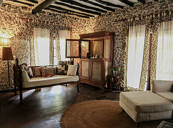 Anna of Zanzibar: Einrichtung des Wohnzimmers