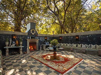 Fairlawns Boutique Hotel & Spa: Blick in den Innenhof