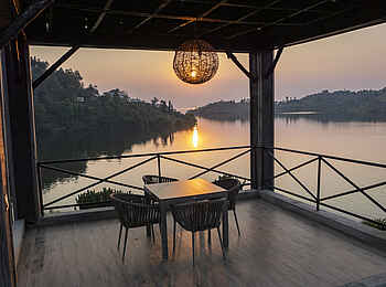 Lux Lake Kivu Hotel: Terrasse Riva Restaurant