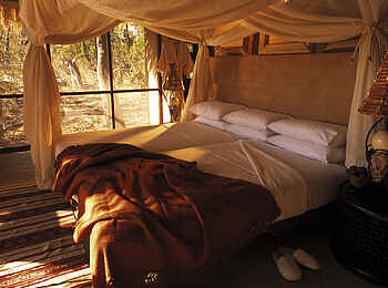 Sandibe Okavango Safari Lodge: Doppelbett Sandibe Okavango Safari Lodge: Doppelbett