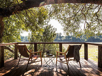 Sanguni Safari Lodge: Veranda mit Aussicht