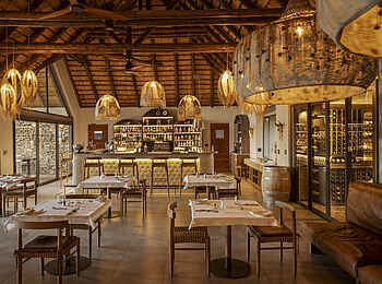 Simbavati Waterside Lodge: Das Restaurant Simbavati Waterside Lodge: Das Restaurant