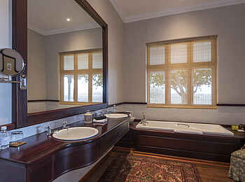 Founders Lodge by Mantis: Bad - Heritage Suite Founders Lodge by Mantis: Bad - Heritage Suite