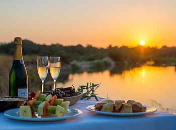 Inyati Game Lodge: Sundowner