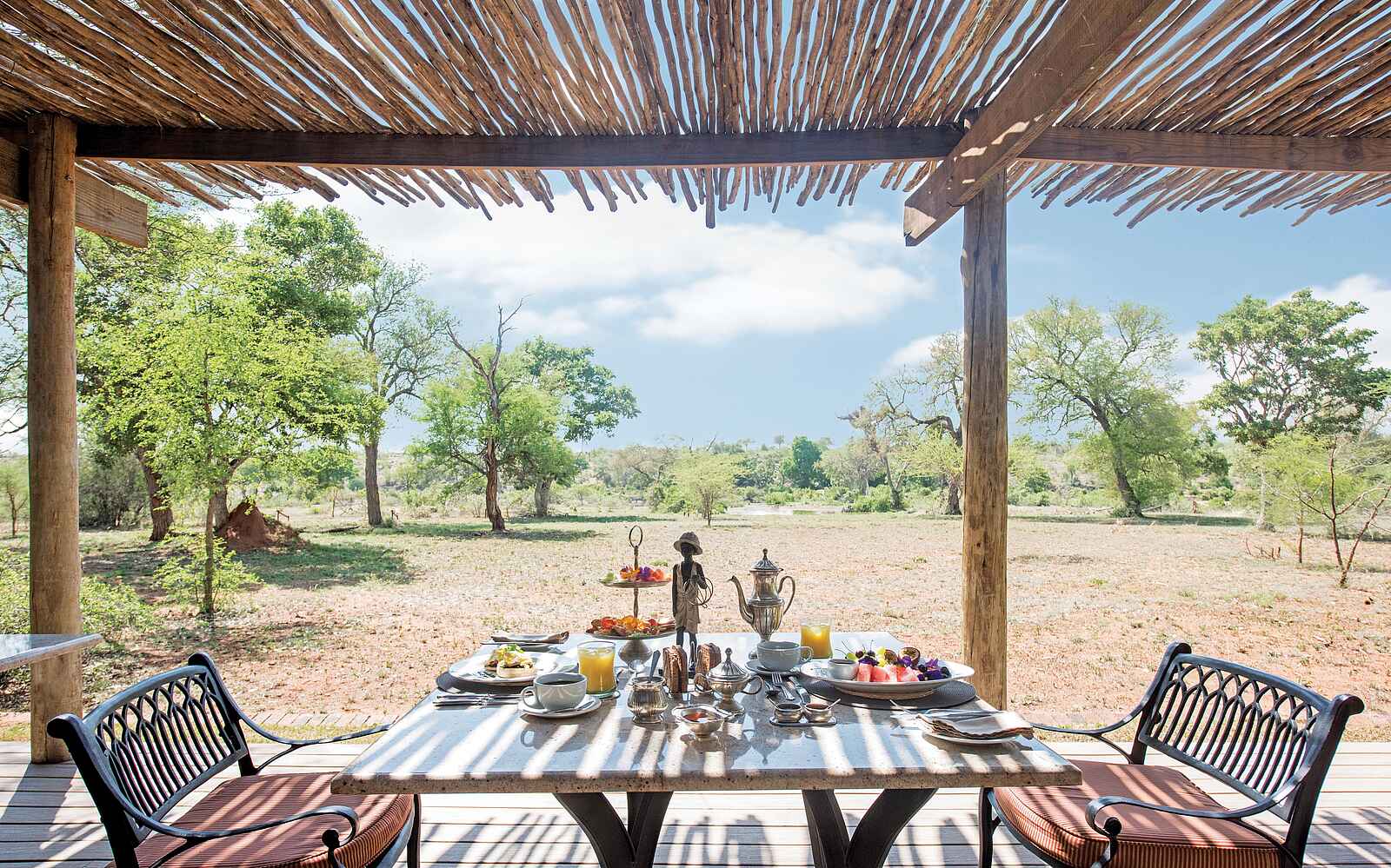 King's Camp: Dinner auf der Terrasse King's Camp: Dinner auf der Terrasse