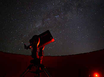 andBeyond Sossusvlei Desert Lodge: Sternenbeobachtung in der Wüste andBeyond Sossusvlei Desert Lodge: Sternenbeobachtung in der Wüste