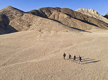 Hoanib Valley Camp: In den Dünen Hoanib Valley Camp: In den Dünen