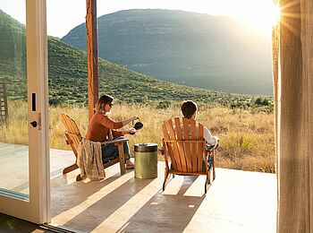Simbavati Cederberg Ridge Lodge: Die Terrasse einer Superior Suite Simbavati Cederberg Ridge Lodge: Die Terrasse einer Superior Suite