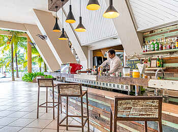 Victoria Beachcomber Resort and Spa: An der Bar Victoria Beachcomber Resort and Spa: An der Bar