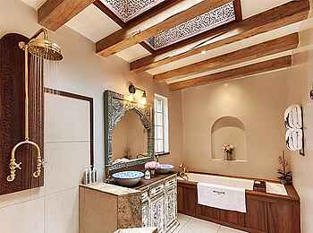 Giraffe Manor: Karen Blixen Room Badezimmer Giraffe Manor: Karen Blixen Room Badezimmer