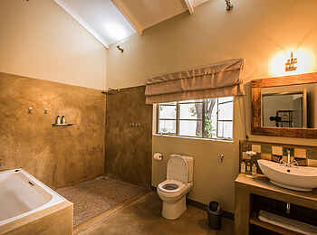 Robins Camp: Badezimmer Robins Camp: Badezimmer