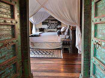 Selinda Camp: Eingang Schlafzimmer