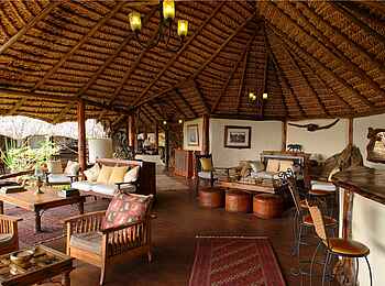 Elsa's Kopje: Main Lounge und Bar Elsa's Kopje: Main Lounge und Bar